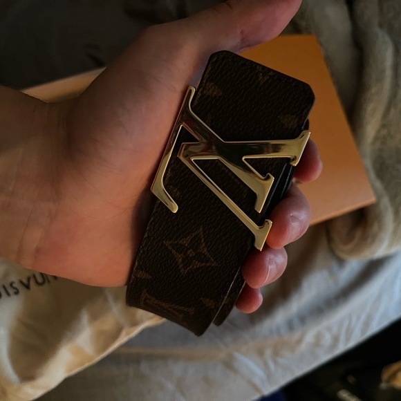 Brand new Louis Vuitton belt i got wrong size - Picture 2 of 7